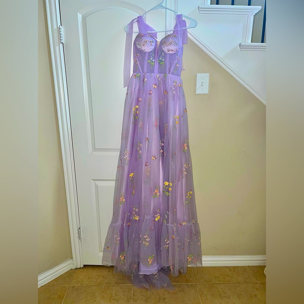 Beautiful lilac prom dress